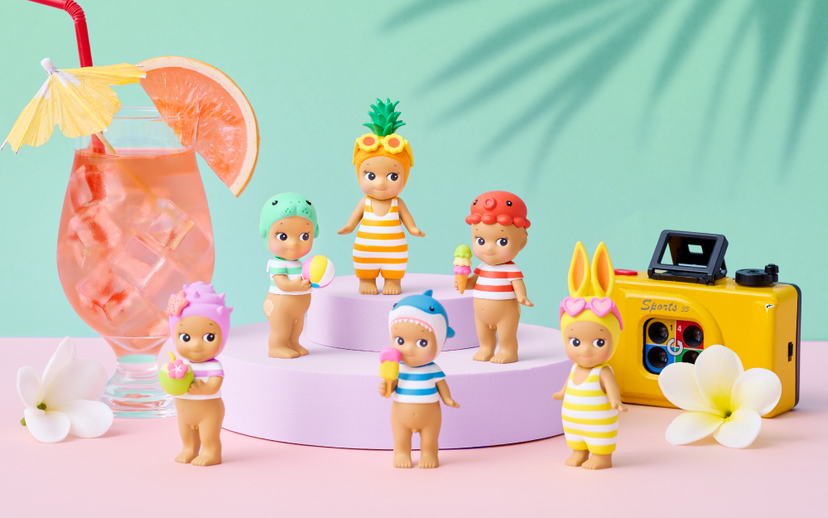 Summer Vacation: Sun-Kissed Style - Premium Pick